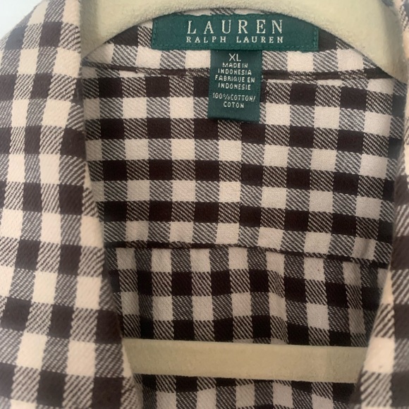 Women’s button down shirt - Picture 4 of 8